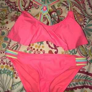 Swimsuit top and bottom